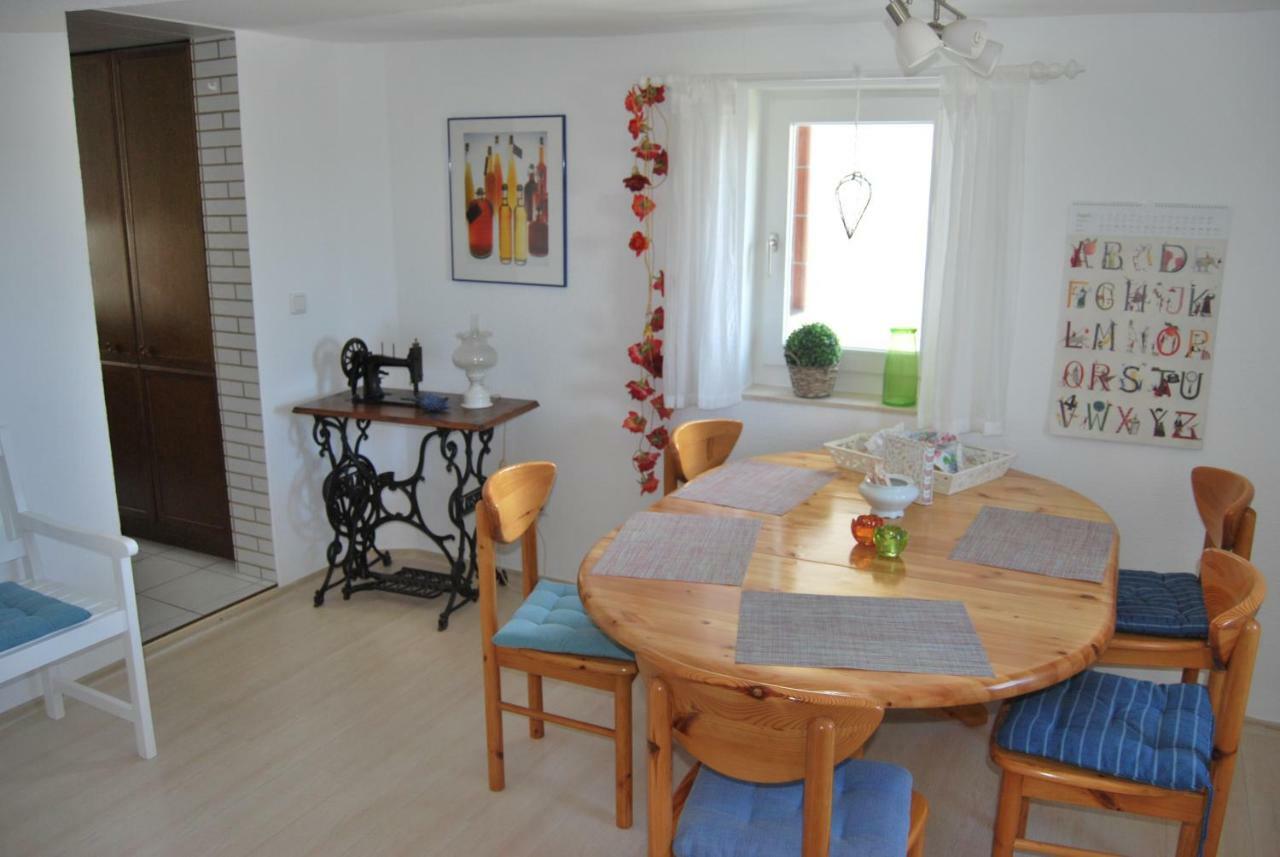 Talblick Gleiberg Appartement Krofdorf-Gleiberg Buitenkant foto